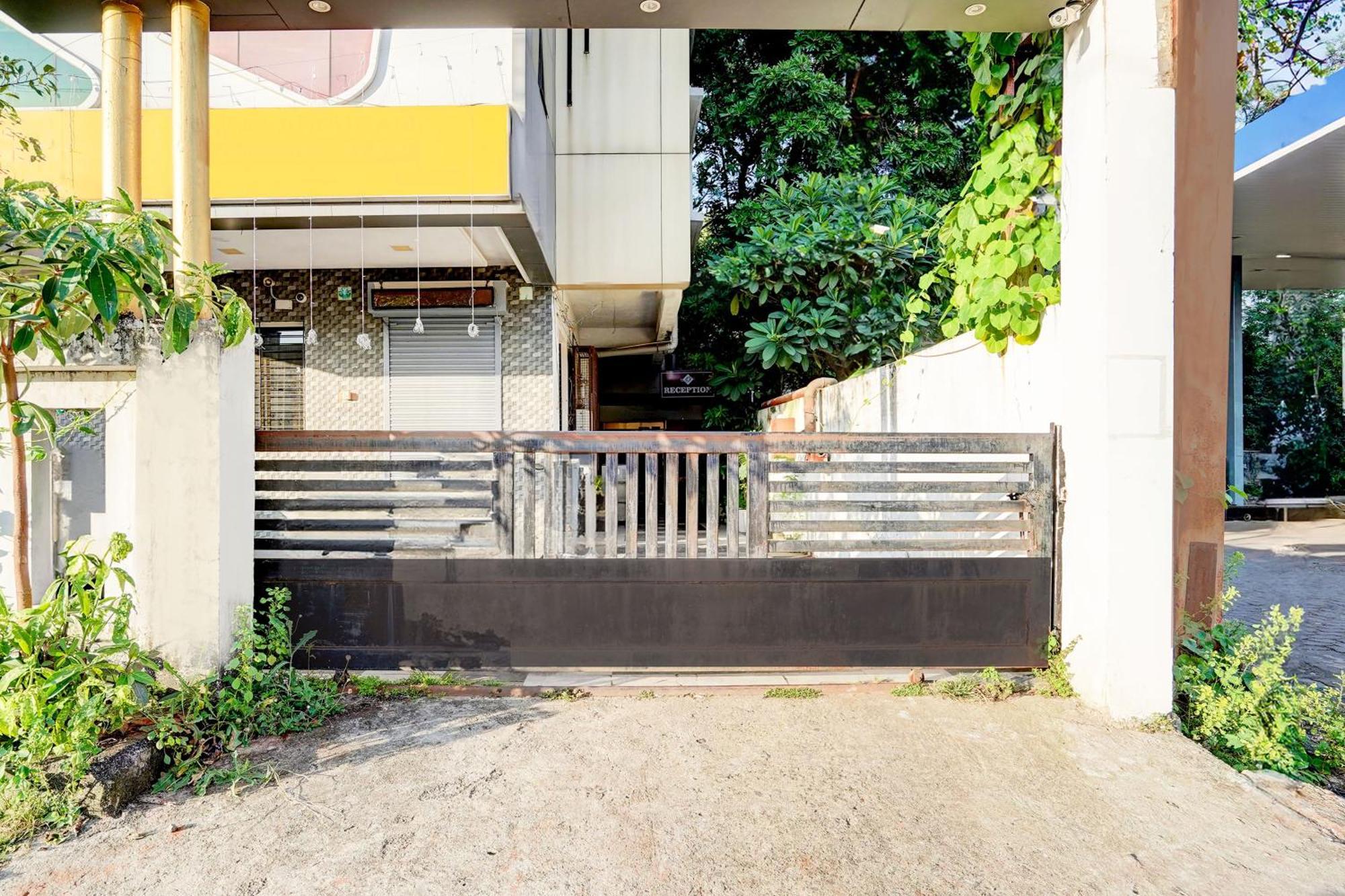 Super Hotel O Katol Road Friends Colony Nagpur Exterior photo