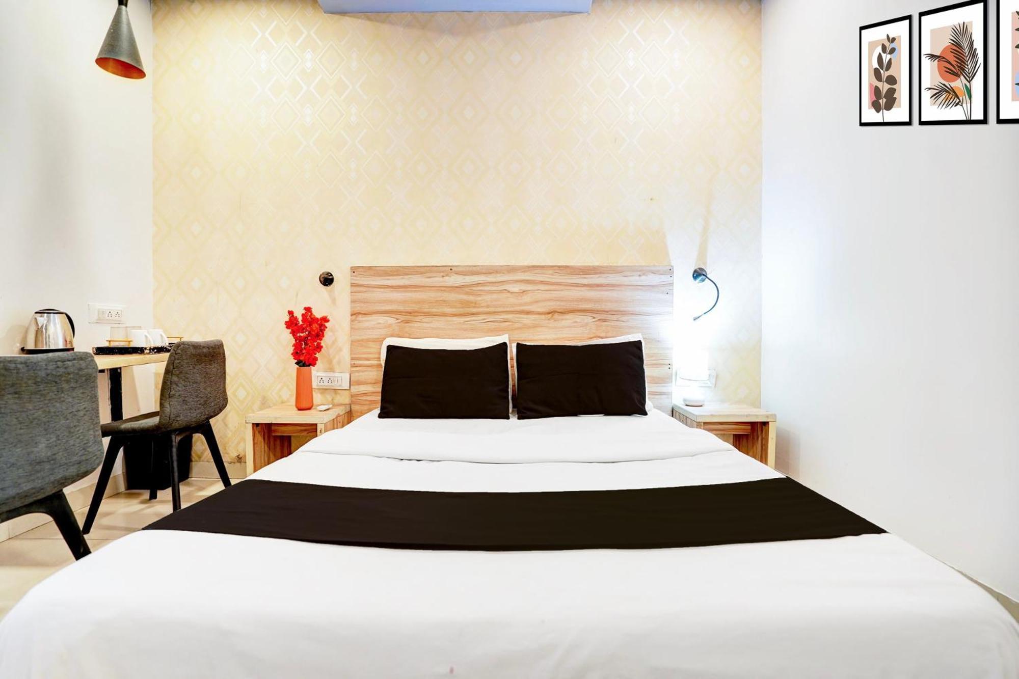 Super Hotel O Katol Road Friends Colony Nagpur Exterior photo